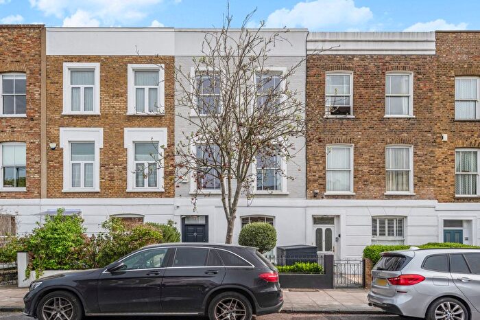 4 Bedroom Terraced House For Sale In Sussex Way, Finsbury Park, N7