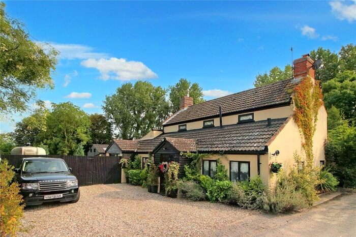 3 Bedroom Detached House For Sale In Nogdam End, Norton Subcourse, Norwich, Norfolk, NR14