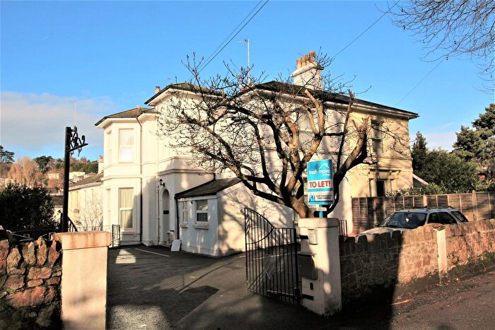 2 Bedroom Flat To Rent In Cleveland Road, Torquay, Devon, TQ2