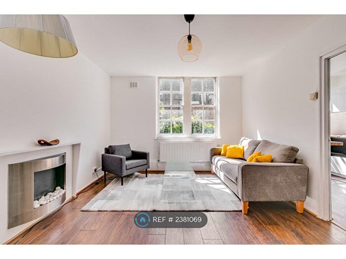 2 Bedroom Flat To Rent In Grove House, London, SW3