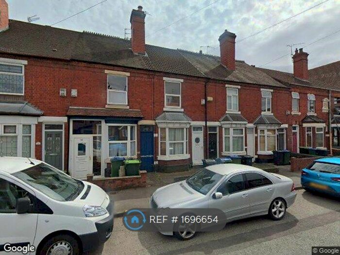 3 Bedroom Terraced House To Rent In Station Road, Cradley Heath, B64
