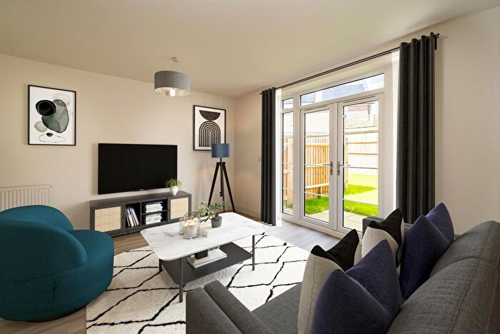 2 Bedroom Apartment For Sale In Charsley Road, Wilton Park, Beaconsfield, HP9