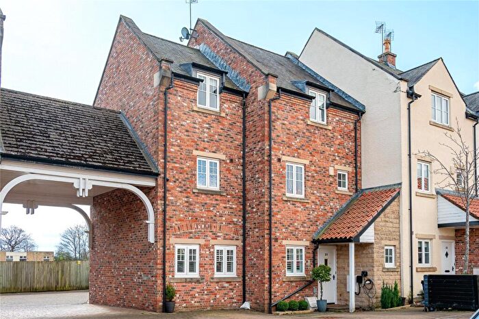 5 Bedroom Semi-Detached House For Sale In Micklethwaite Grove, Wetherby, LS22