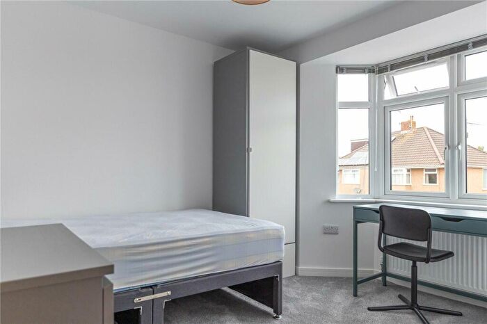 6 Bedroom House To Rent In Stanley Avenue, Bristol, BS7