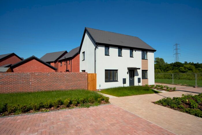 3 Bedroom Detached House To Rent In Rhodfa Leonard, Old St. Mellons, Cardiff, CF3