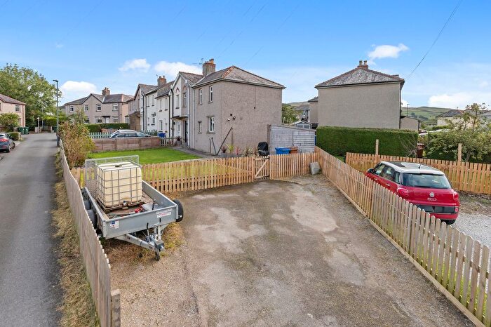 3 Bedroom Semi-Detached House For Sale In Branch Road, Skipton, North Yorkshire, BD23
