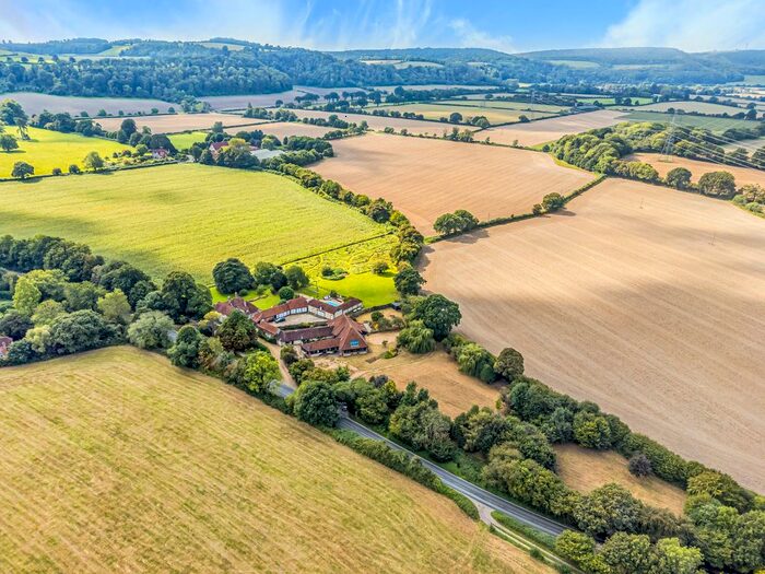 8 Bedroom Detached House For Sale In Hurst, Petersfield, GU31