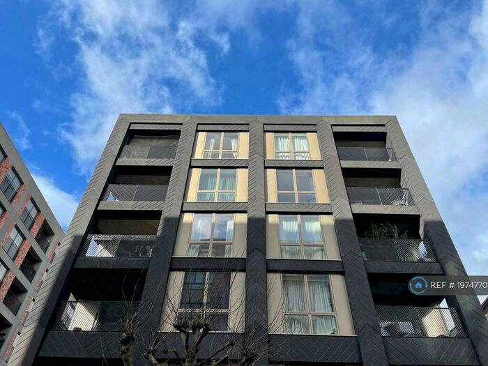 1 Bedroom Flat To Rent In Lanterna Court, London, E3