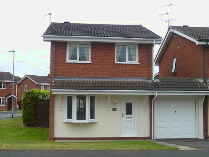 3 Bedroom Detached House To Rent In St. Andrews Drive, Perton, Wolverhampton, WV6