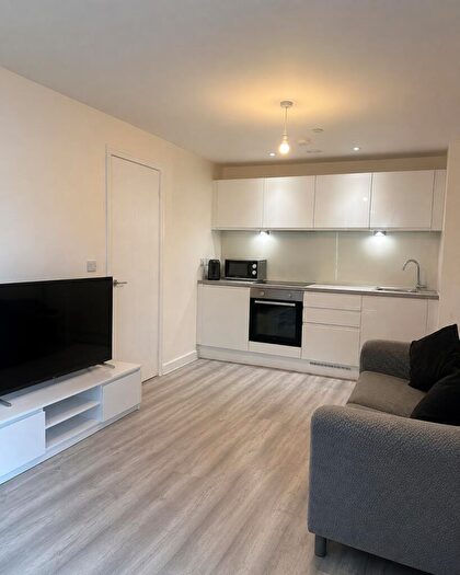 1 Bedroom Flat To Rent In Wolstenholme Square, Block B, Nation Way, L1