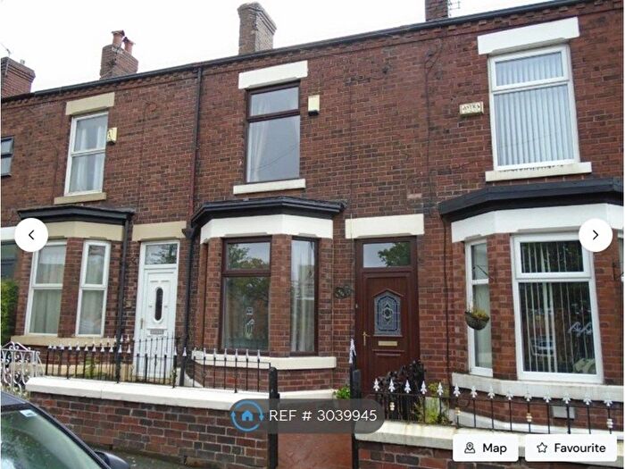 2 Bedroom Terraced House To Rent In Clarendon Road, Hyde, SK14