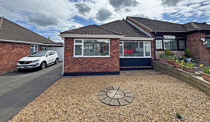 2 Bedroom Semi-Detached Bungalow For Sale In Magna Close, Cheslyn Hay, Walsall, West Midlands, WS6