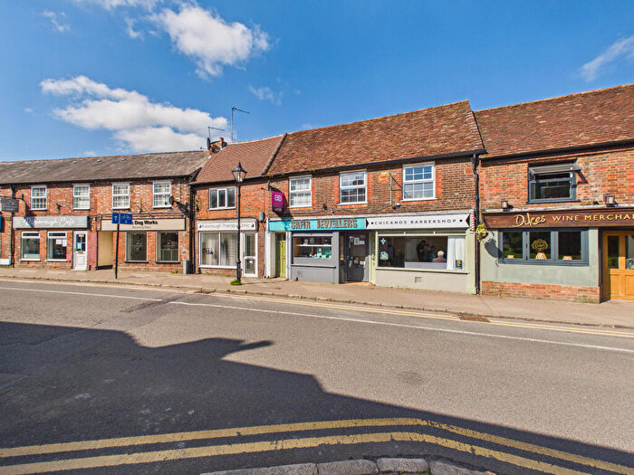 1 Bedroom Flat For Sale In Duke Street, Princes Risborough, Buckinghamshire, HP27