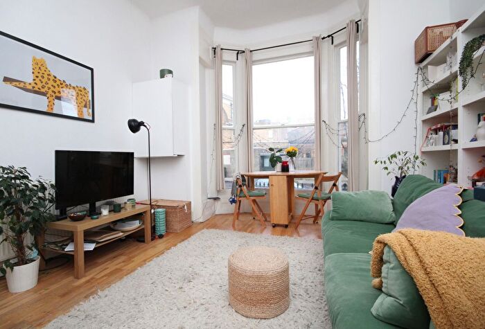 2 Bedroom Flat To Rent In St Johns Grove, Archway, N19