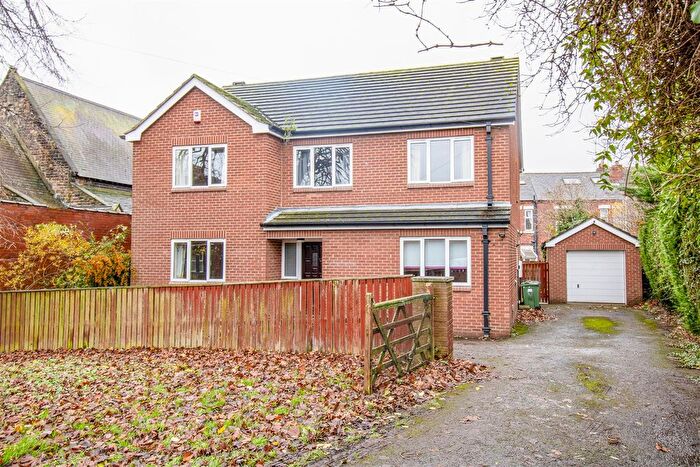 4 Bedroom Property For Sale In Johnston Street, Wakefield, WF1