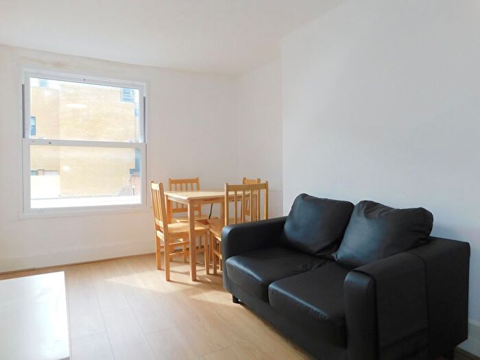 2 Bedroom Flat To Rent In Camden High Street, London, NW1