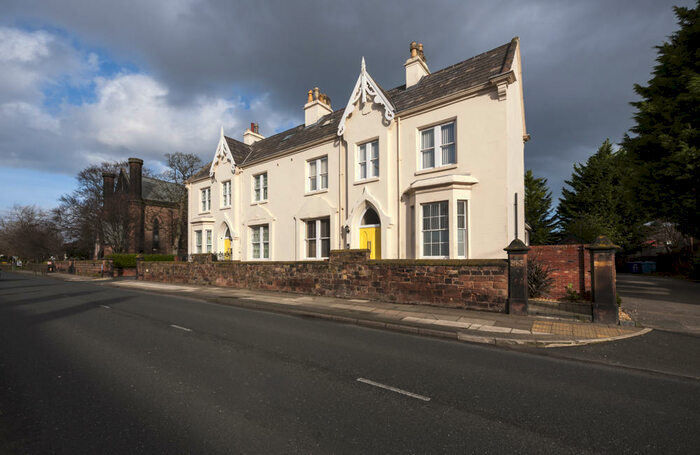 2 Bedroom Apartment To Rent In The Whitehouse, L19