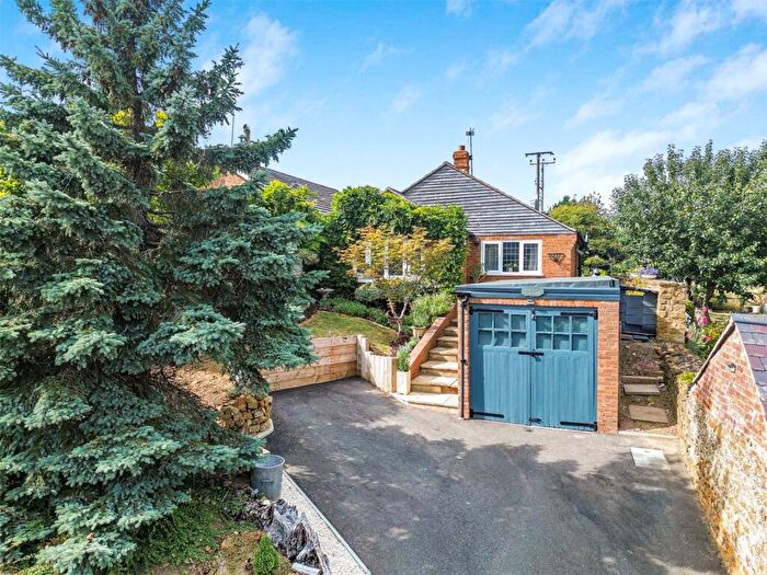2 Bedroom Bungalow For Sale In Chapel Lane, Little Bourton, Banbury, Oxfordshire, OX17