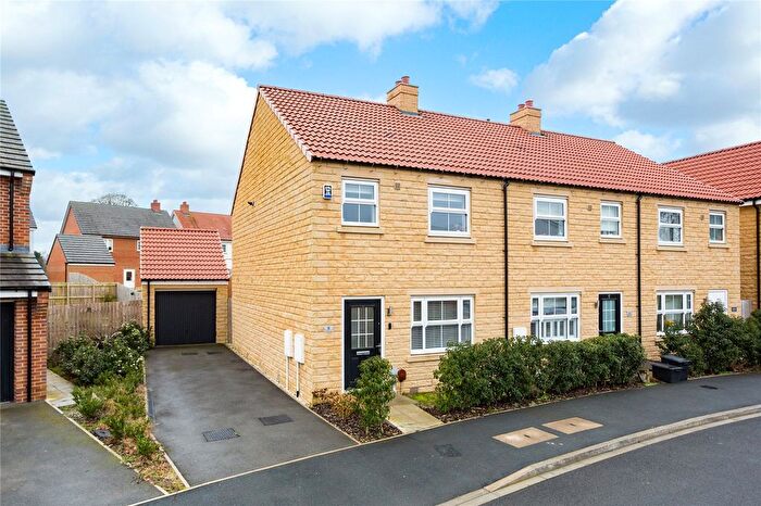 3 Bedroom End Terrace House For Sale In Medley Road, Upper Poppleton, York, North Yorkshire, YO26