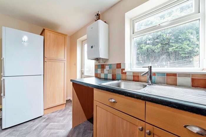 2 Bedroom Semi-Detached House For Sale In Truro Close, Grantham, NG31