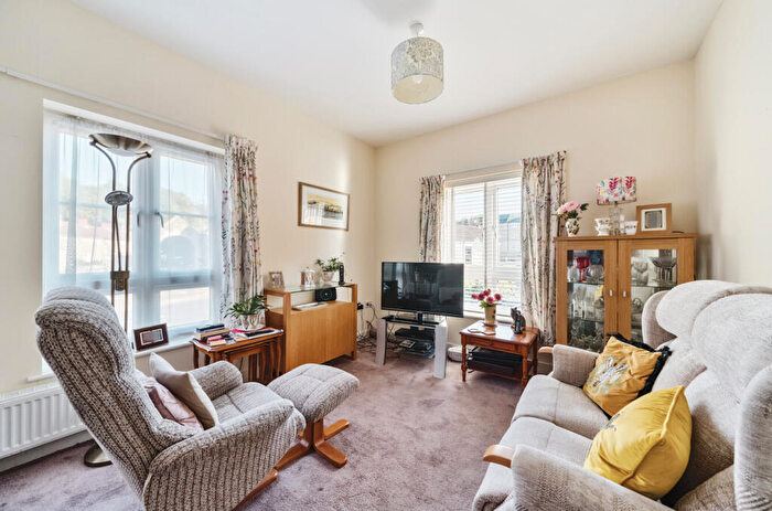 2 Bedroom Flat For Sale In Frome Road, Radstock, BA3