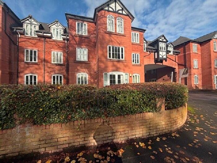 2 Bedroom Flat For Sale In Woodholme Court, Liverpool, Merseyside., L25