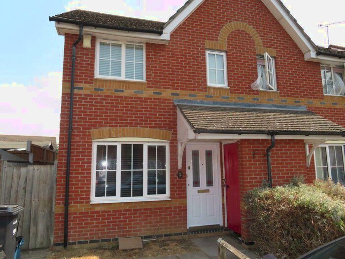 2 Bedroom House To Rent In Chigwell, Essex, IG7