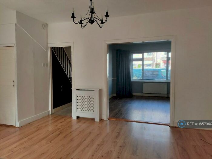 3 Bedroom Terraced House To Rent In Waterloo Road, Shoeburyness, Southend-On-Sea, SS3