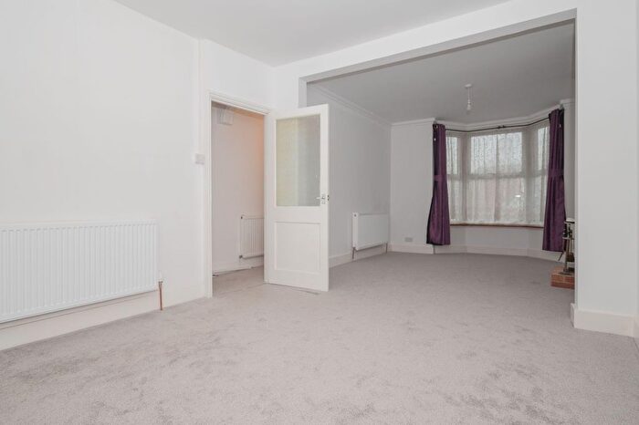 3 Bedroom Terraced House For Sale In Chapel Road, Ramsgate, CT11
