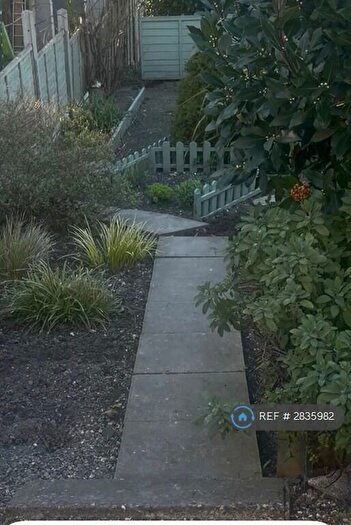 1 Bedroom Flat To Rent In Borstal, Rochester, ME1