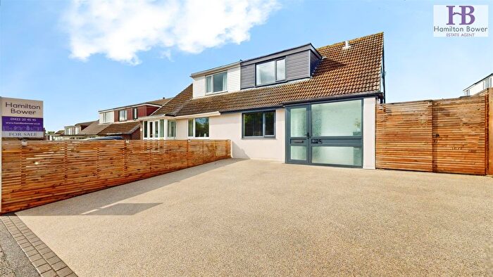 3 Bedroom Semi-Detached House For Sale In Hough, Northowram, Halifax, HX3