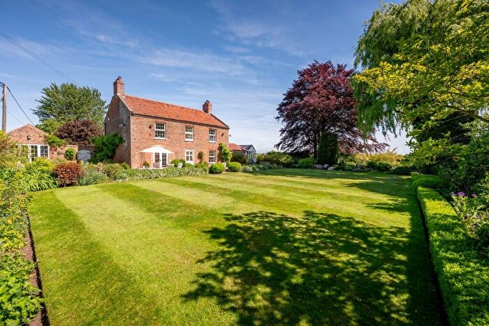 3 Bedroom Farm House For Sale In Fitton Road, Wiggenhall St. Germans, PE34