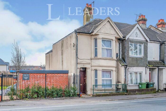 3 Bedroom End Of Terrace House To Rent In St Denys Road, Southampton, SO17