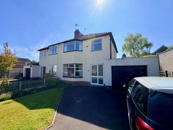 4 Bedroom Semi-Detached House To Rent In Aberford Road, Leeds, West Yorkshire, LS15