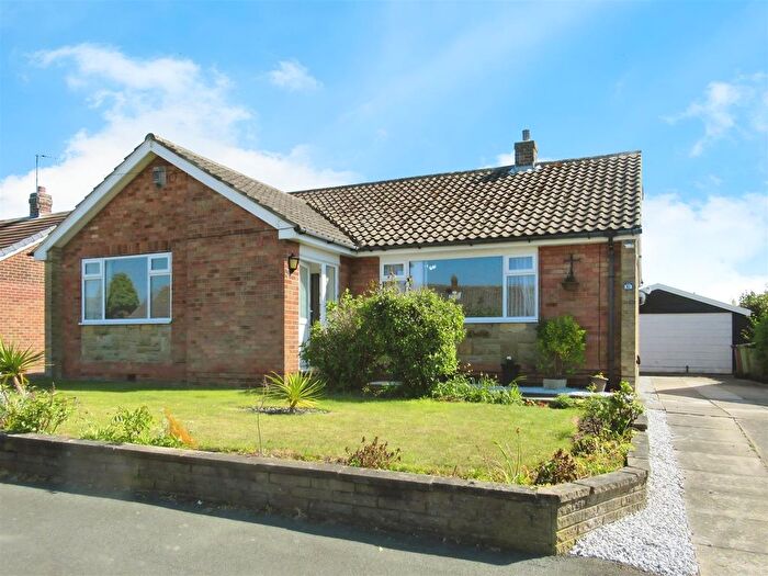 3 Bedroom Detached Bungalow To Rent In Templegate Avenue, Leeds, LS15