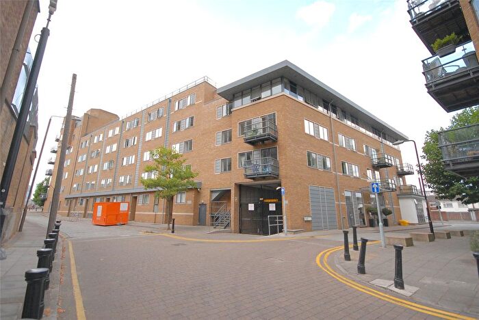 1 Bedroom Flat To Rent In Merchants Row, London, SE10