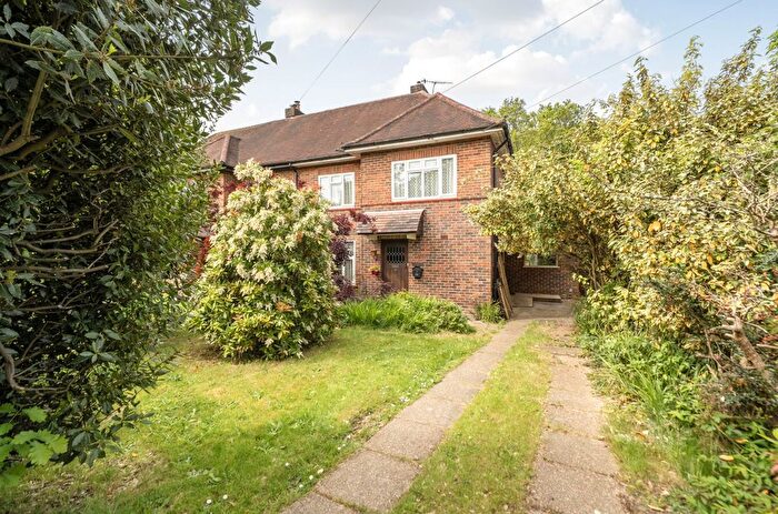 3 Bedroom Semi-Detached House For Sale In Longmeads, Tunbridge Wells, TN3