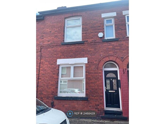 2 Bedroom Terraced House To Rent In Peacock Avenue, Salford, M6