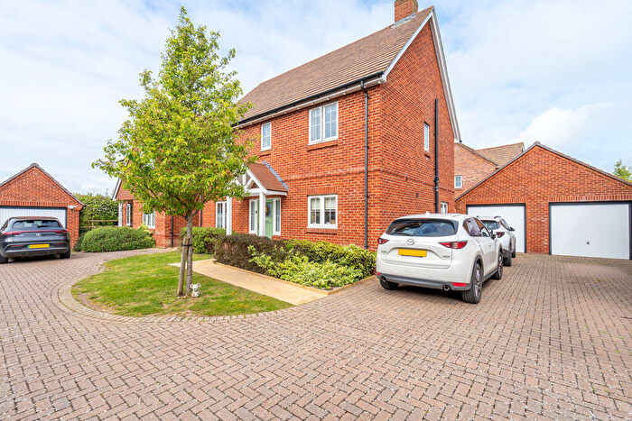 4 Bedroom Detached House For Sale In Billy Fiske Close, Boxgrove Village, Mins East Of Chichester, PO18