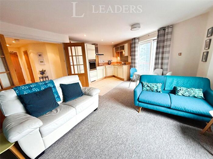 2 Bedroom Apartment For Sale In Centurion Court, Gunwharf Quays, Portsmouth, PO1