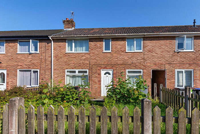 2 Bedroom Terraced House For Sale In Marlhill Road, Blackpool, FY3