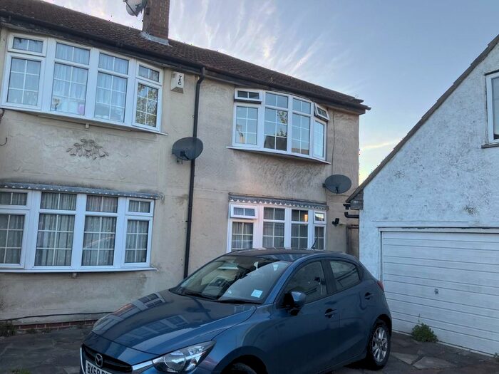 1 Bedroom Flat To Rent In South End Road, Hornchurch, RM12