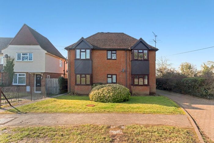 Studio To Rent In Seymour Court Road, Marlow, SL7