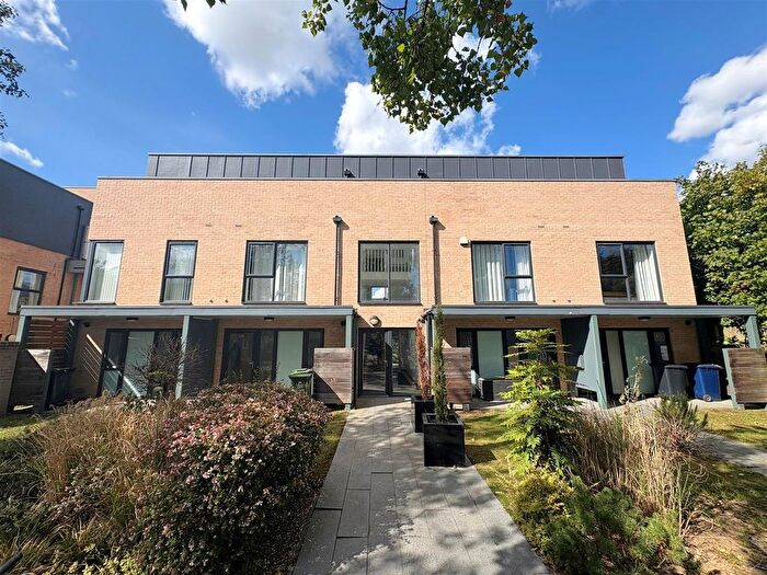 1 Bedroom Flat To Rent In Flamsteed Close, Rustat Road, CB1