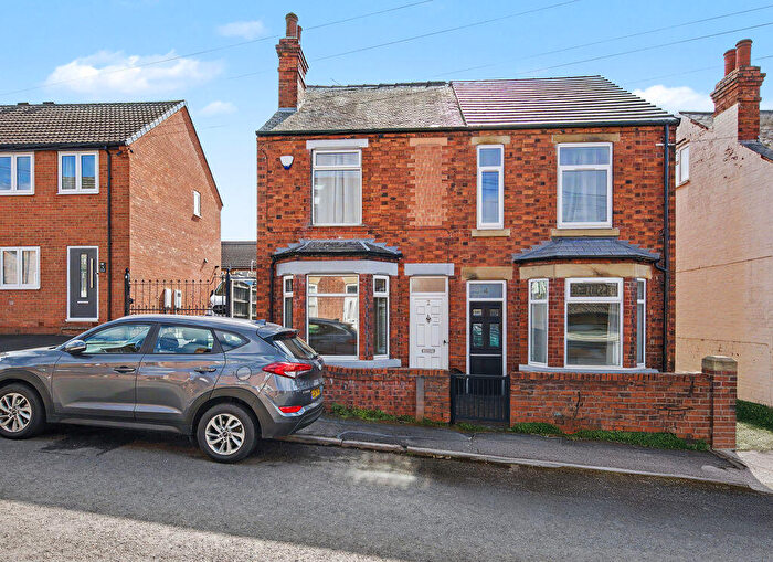 2 Bedroom Semi Detached House For Sale In Station Lane, New Whittington, Chesterfield, S43