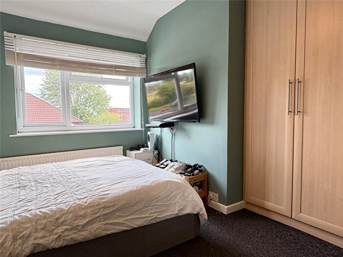 3 Bedroom Semi-Detached House For Sale In Priory Close, Coppice, Oldham, OL8