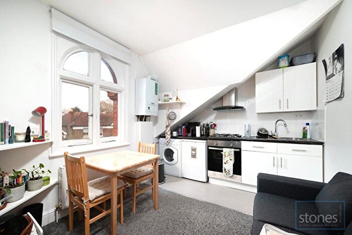 1 Bedroom Apartment To Rent In Canfield Gardens, South Hampstead, London, NW6