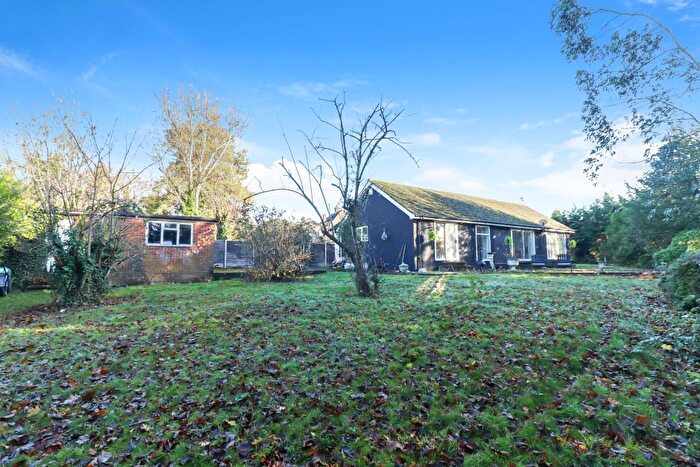 3 Bedroom Detached House For Sale In Gallows Hill Lane, Abbots Langley, WD5