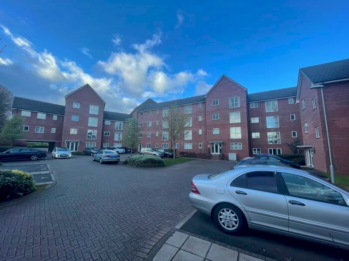 2 Bedroom Flat To Rent In Springmeadow Road, Edgbaston, Birmingham, B15