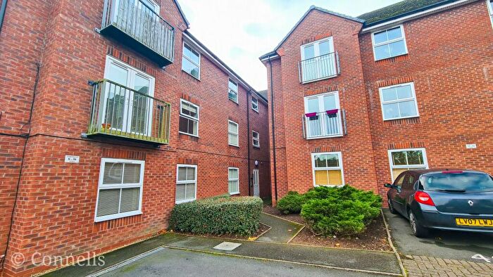 2 Bedroom Apartment To Rent In Brett Young Close, Halesowen, B63